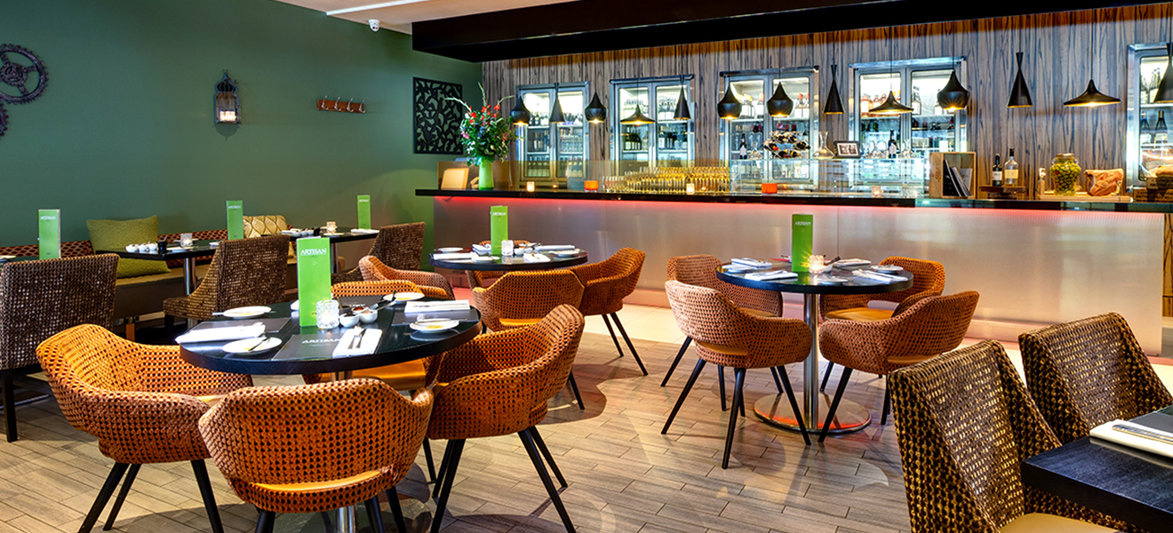 Novotel London West