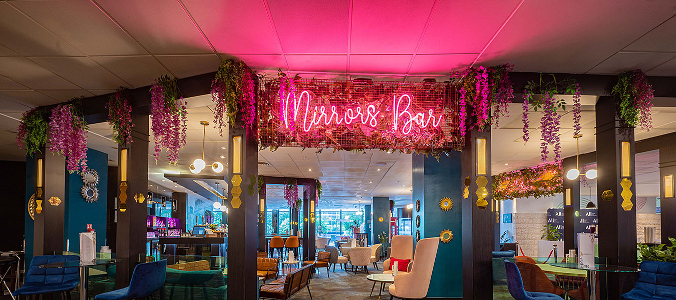 Novotel London West