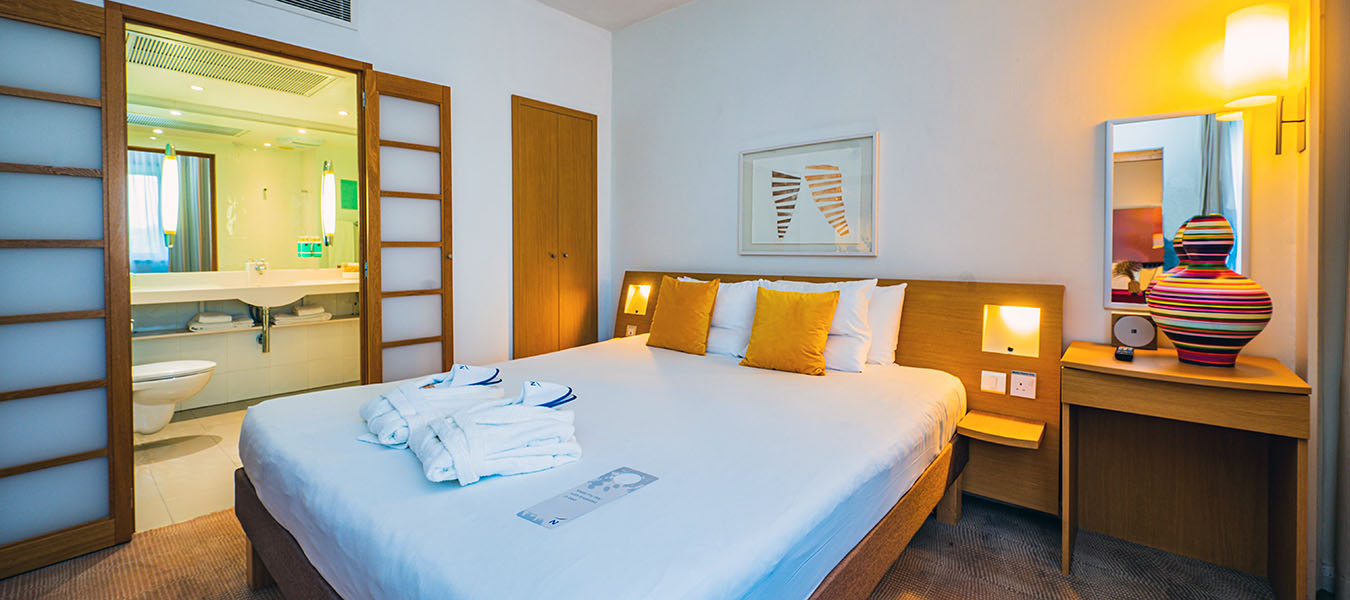 Novotel Lnodon West