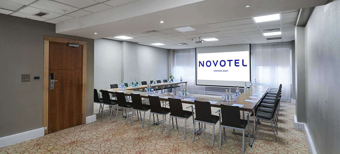 Novotel London West
